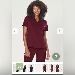 Mediclo Scrubs, hole in the Left Knee! XS top, S bottoms